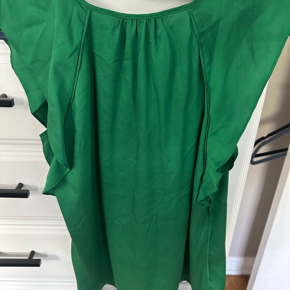 White House Black Market Emerald Top